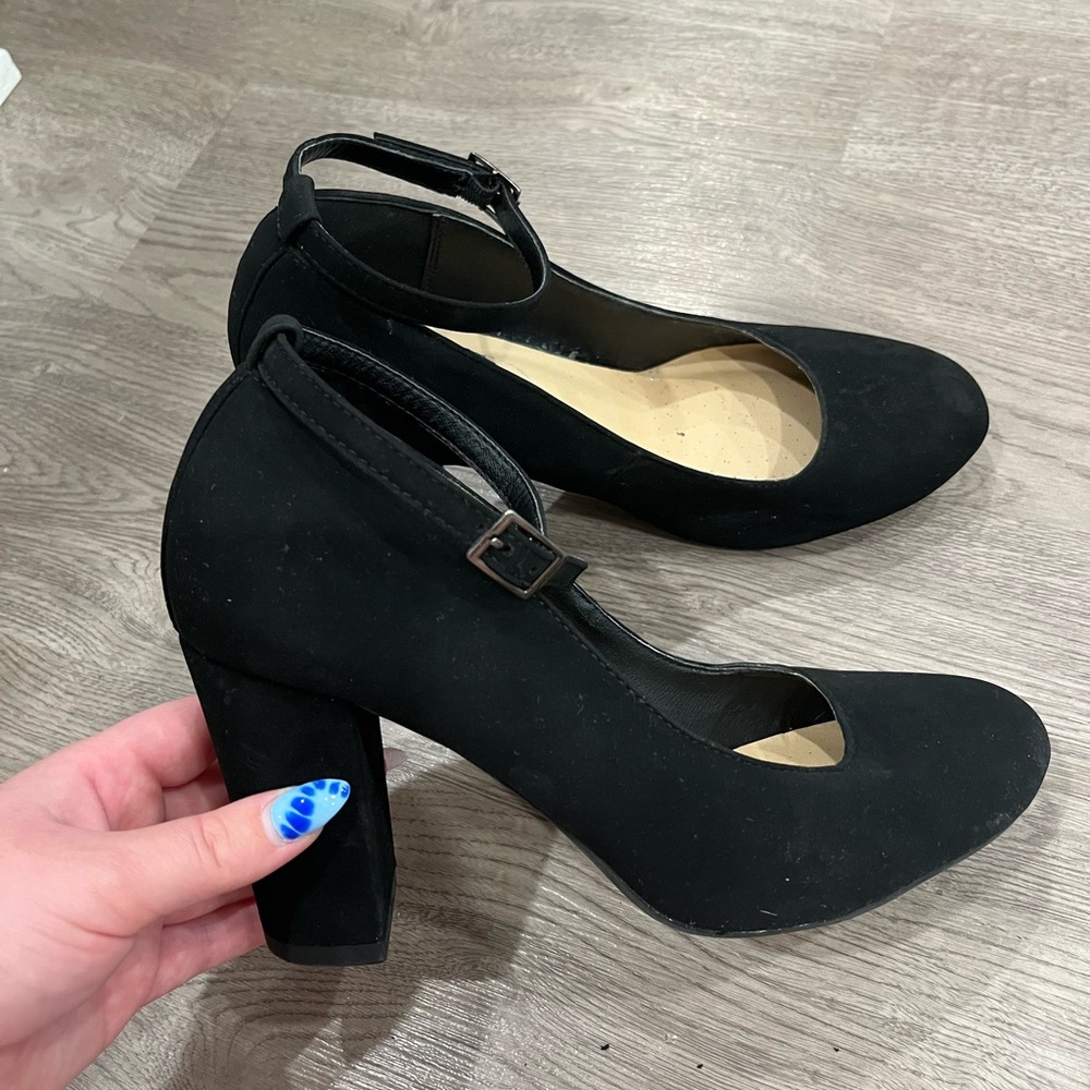 y not heels